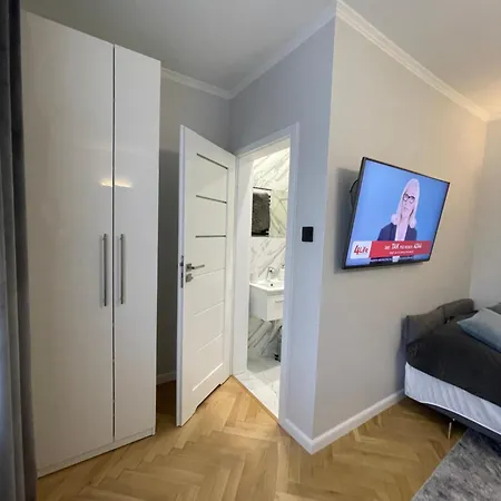 I Limonka Do Plaży 900m Stoczniowców 13 * Gdynia