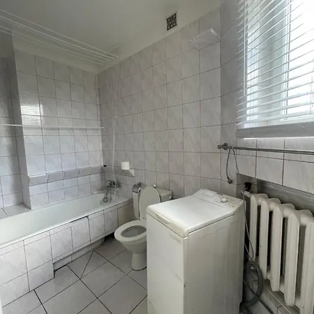 I Limonka Do Plazy 900m Stoczniowcow 13 Maison d'hôtes