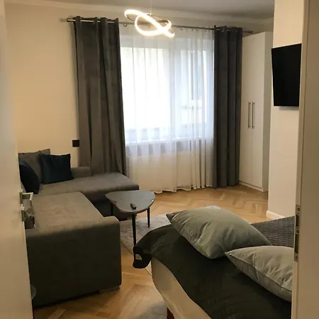 I Limonka Do Plazy 900m Stoczniowcow 13 Maison d'hôtes *